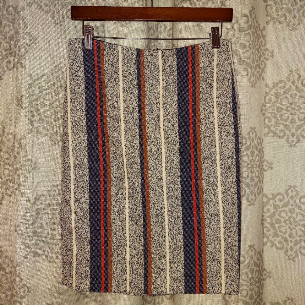 Ann Taylor Textured Pencil Skirt Sz. 2